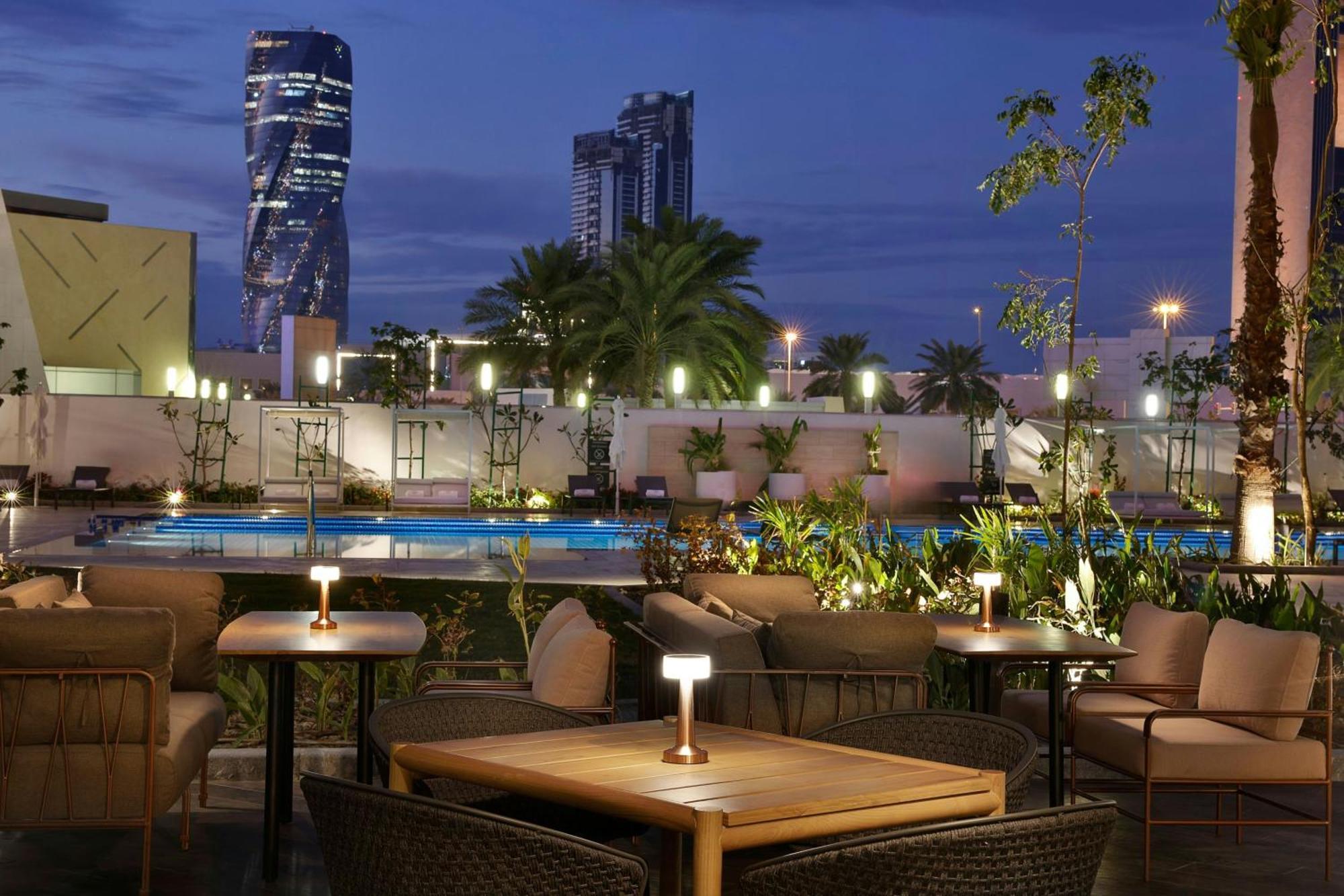 Sheraton Bahrain Hotel Manama Exterior foto
